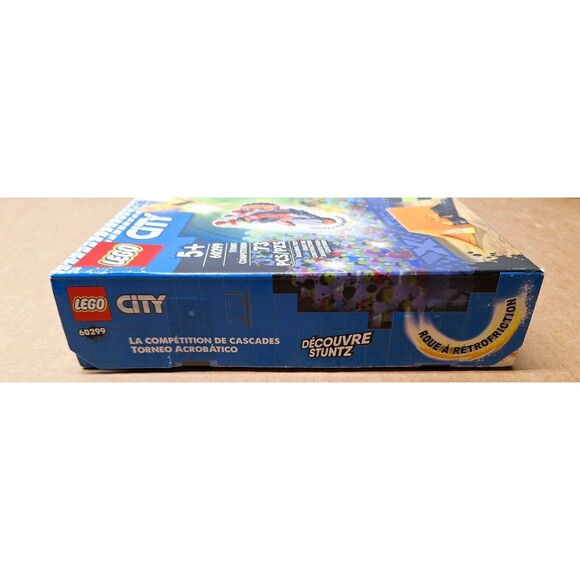 LEGO City Stunt Competition 60299 Building Kit Complete Pieces Manual Retired - Picture 10 of 11
